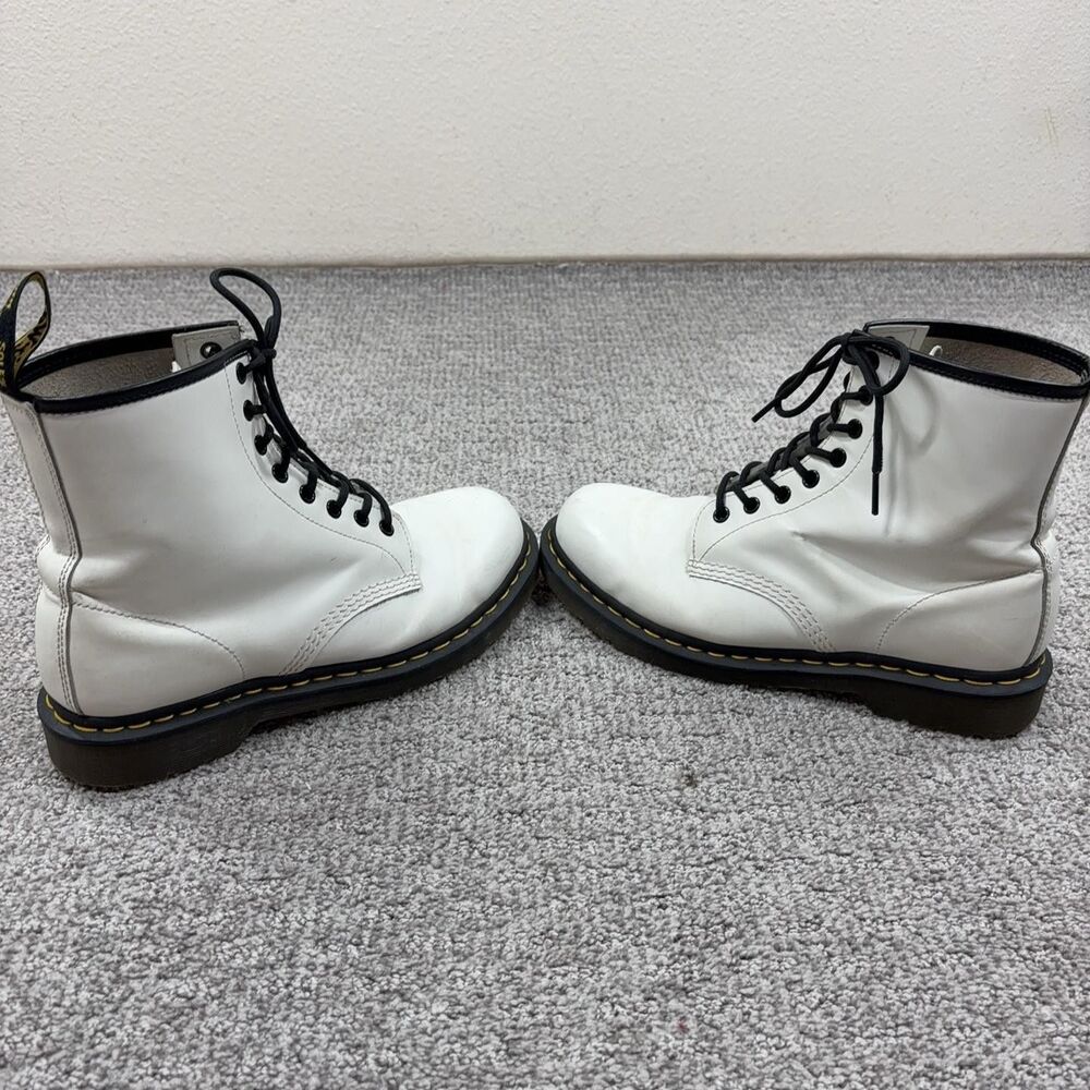 Dr Martens Boots Mens 9 White 1460 Ankle Leather Combat Lace Up Punk Grunge - Picture 6 of 7